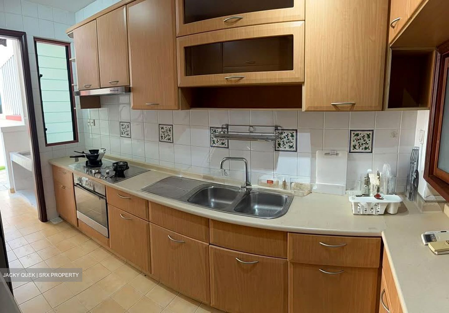 Tanah Merah Green (D16), Terrace #564849411